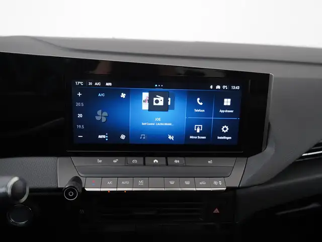 Opel Astra view 14
