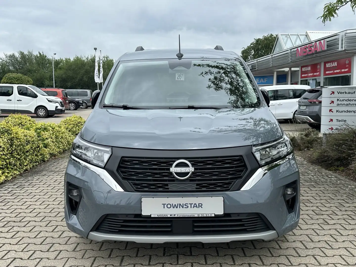 Nissan Townstar Kombi L1 DIG-T 130 6MT N-CONNECTA 2ST NAVI DESIGN Gris - 2