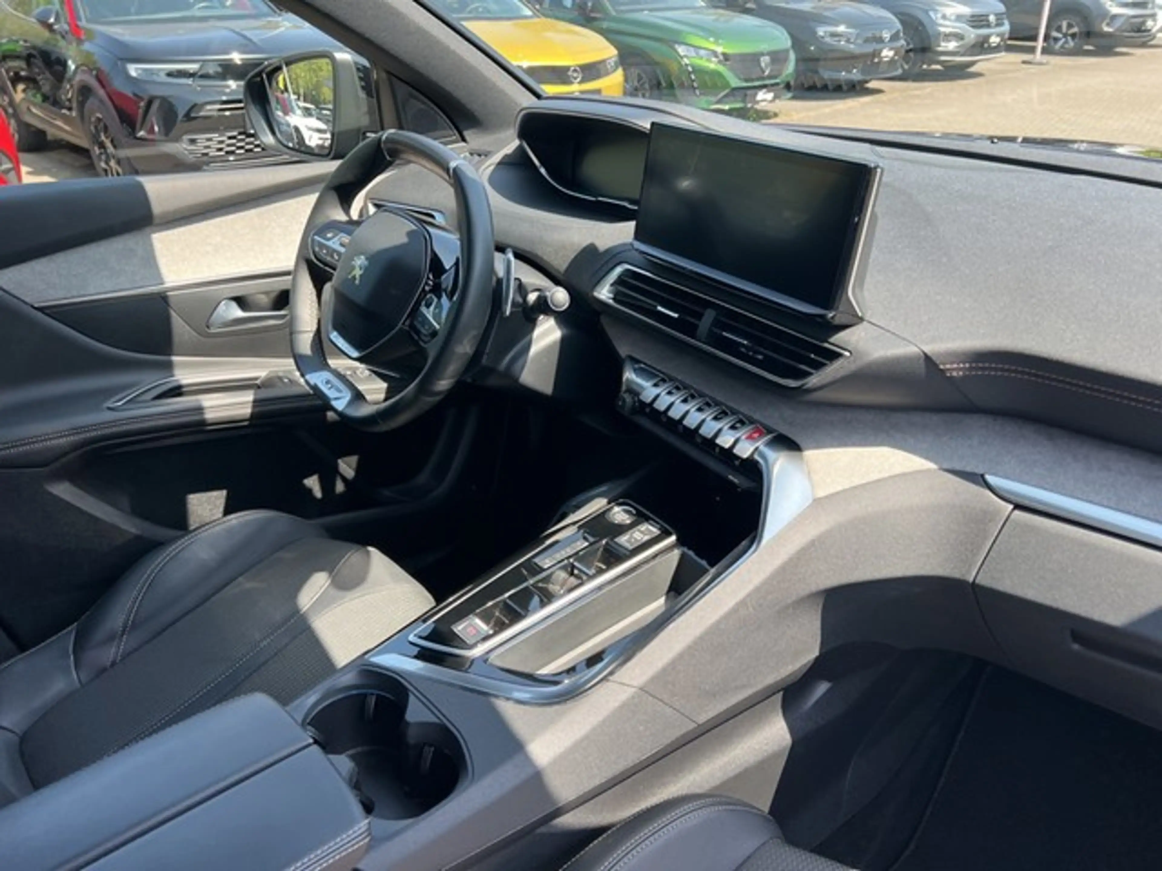 Peugeot 3008 GT HYBRID 136 e-DSC6 LED+ACC+NAVI+KAMERA+SHZ — photo 10