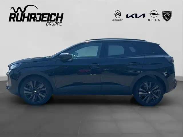 Peugeot 3008 view 2