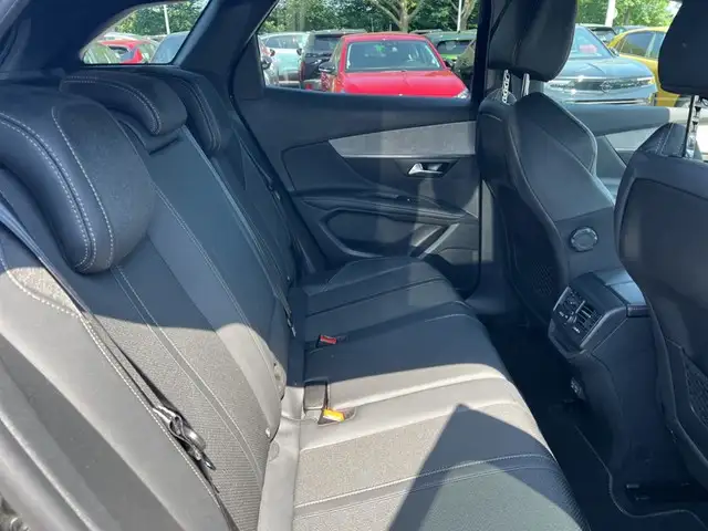 Peugeot 3008 view 14