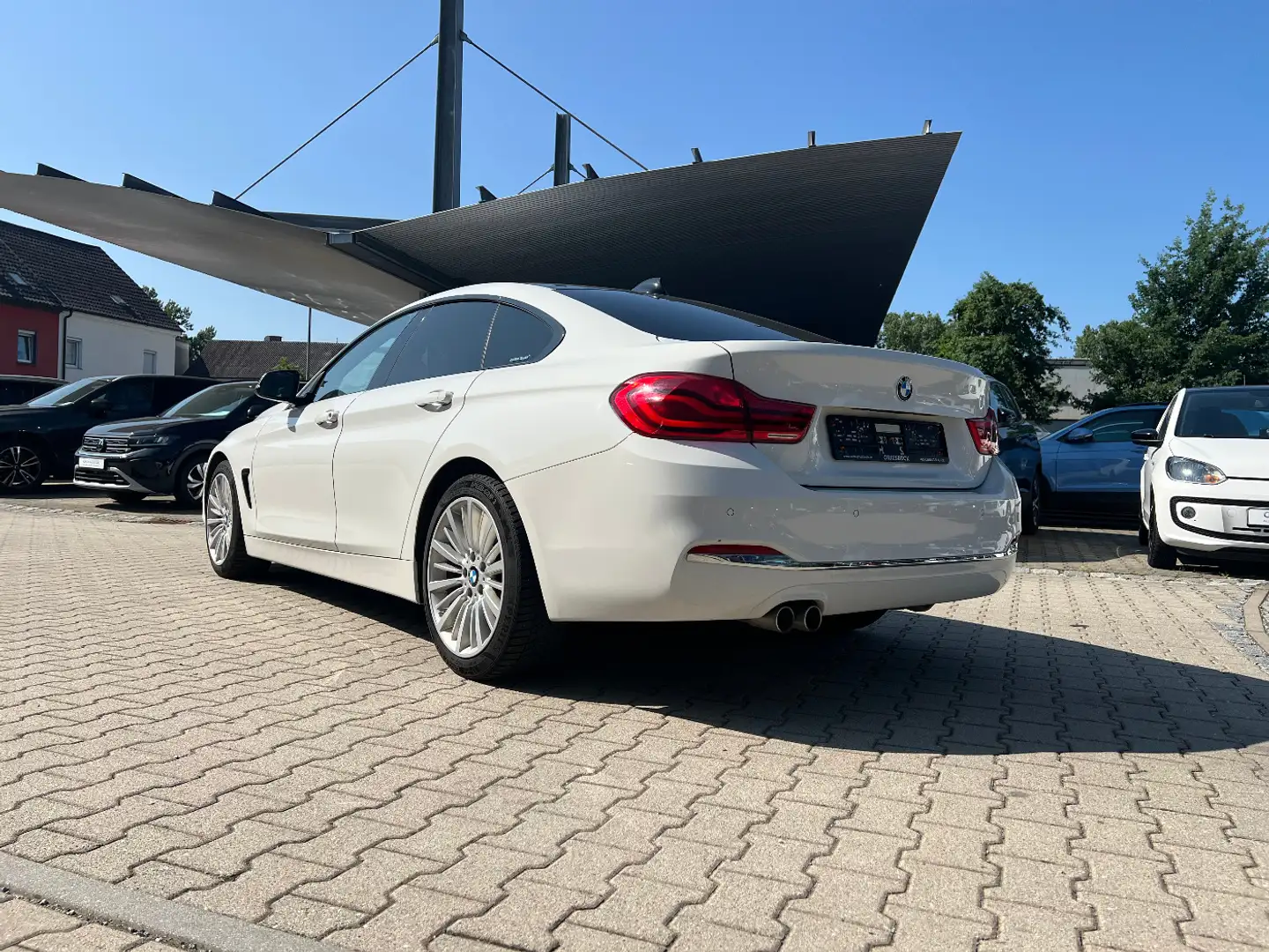 BMW 420 d Gran Coupe Luxury Line *LED Navi Leder SD* Alb - 2