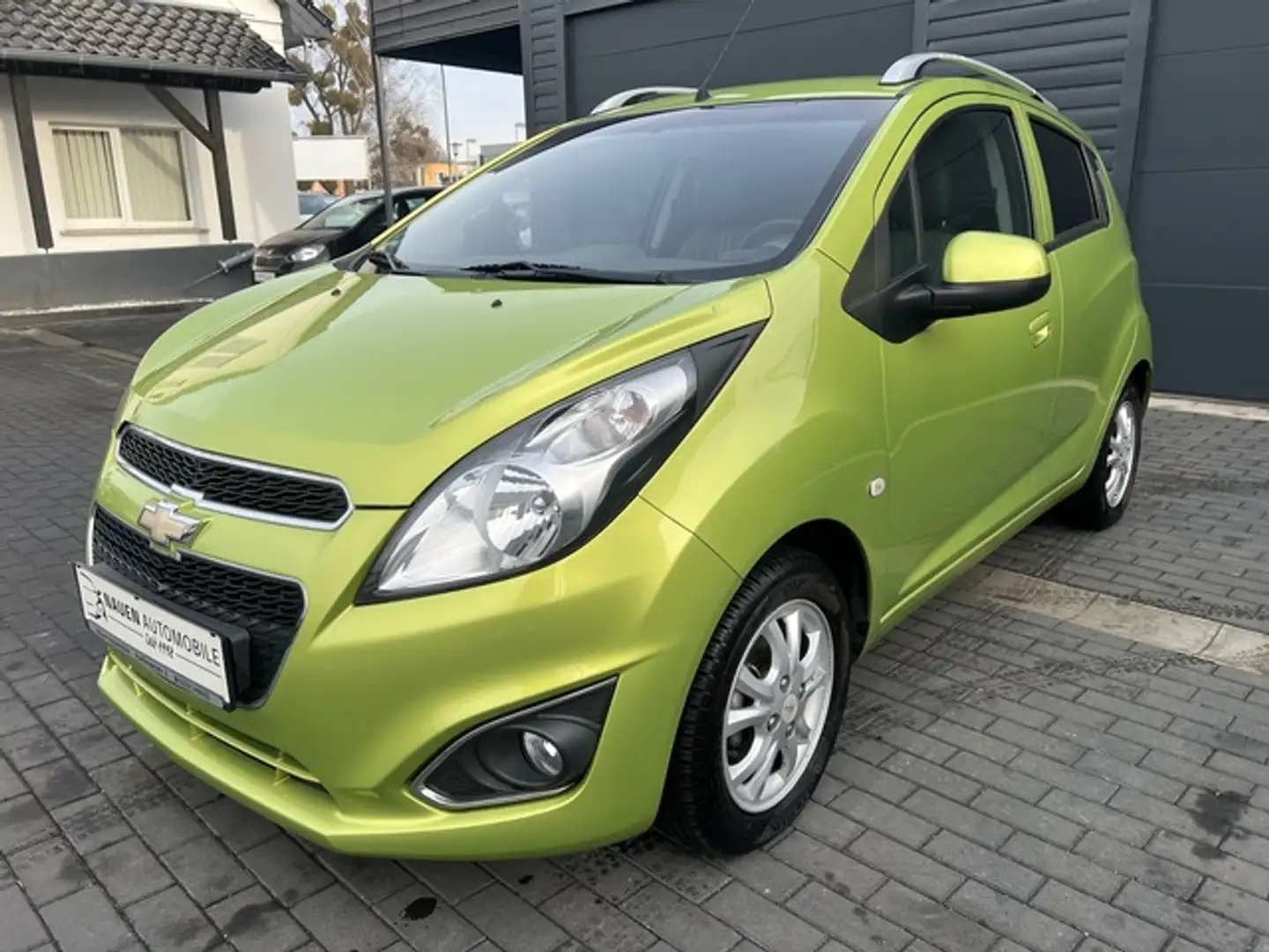 Chevrolet Spark LT+ Klima+Allwetter+TÜV+ Zöld - 1