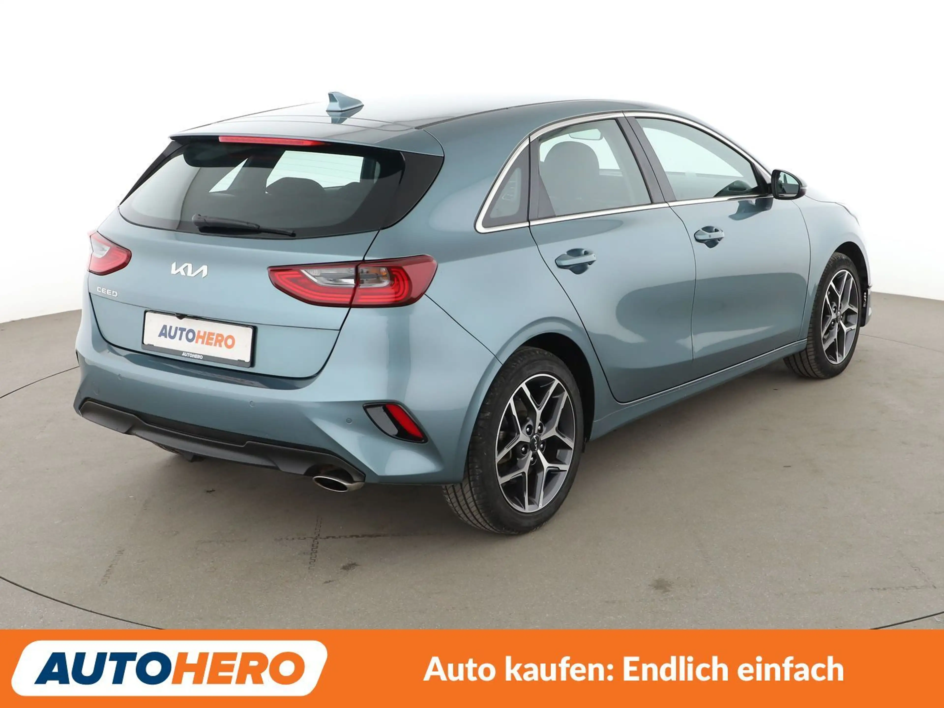 Kia Ceed / cee'd 1.5 TGDI Spirit Aut*NAVI*LED*ACC*CAM*PDC*SHZ* — photo 6