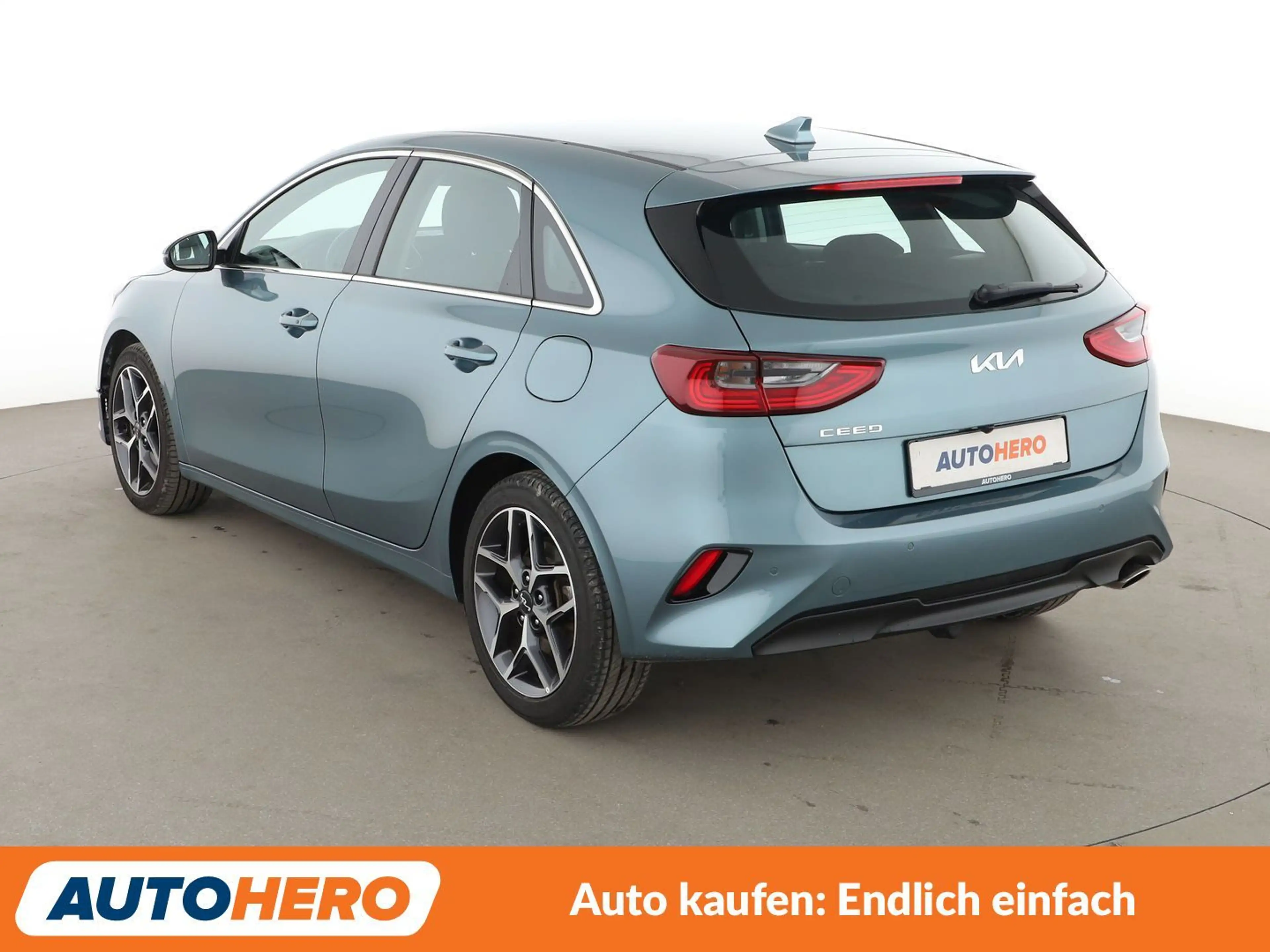 Kia Ceed / cee'd 1.5 TGDI Spirit Aut*NAVI*LED*ACC*CAM*PDC*SHZ* — photo 4