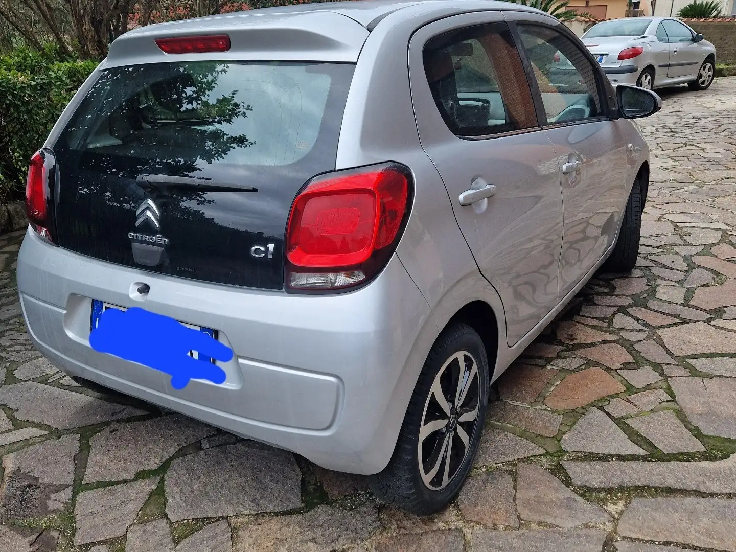 Citroen C1 5p 1.0 vti Shine s&s E6 Grigio - 2