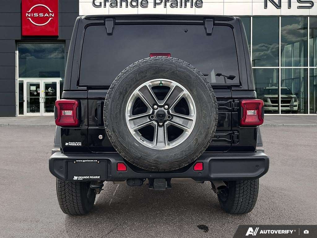 2020 Jeep Wrangler Sahara | 4WD | 3.6L V6 Enigne — снимка 1