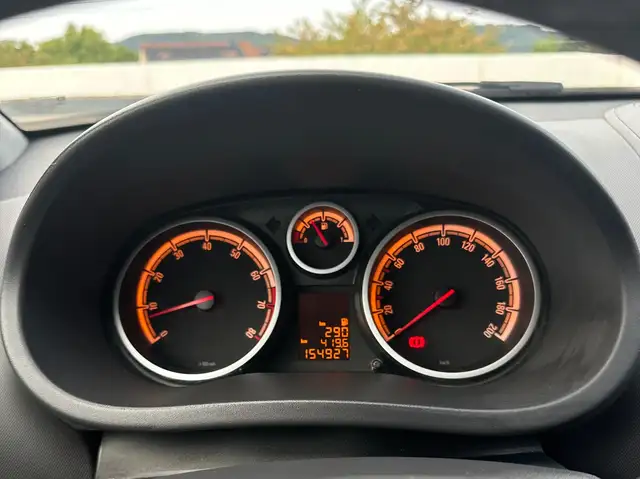 Opel Corsa view 10