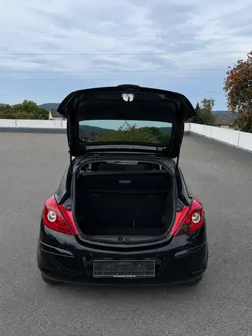 Opel Corsa view 6