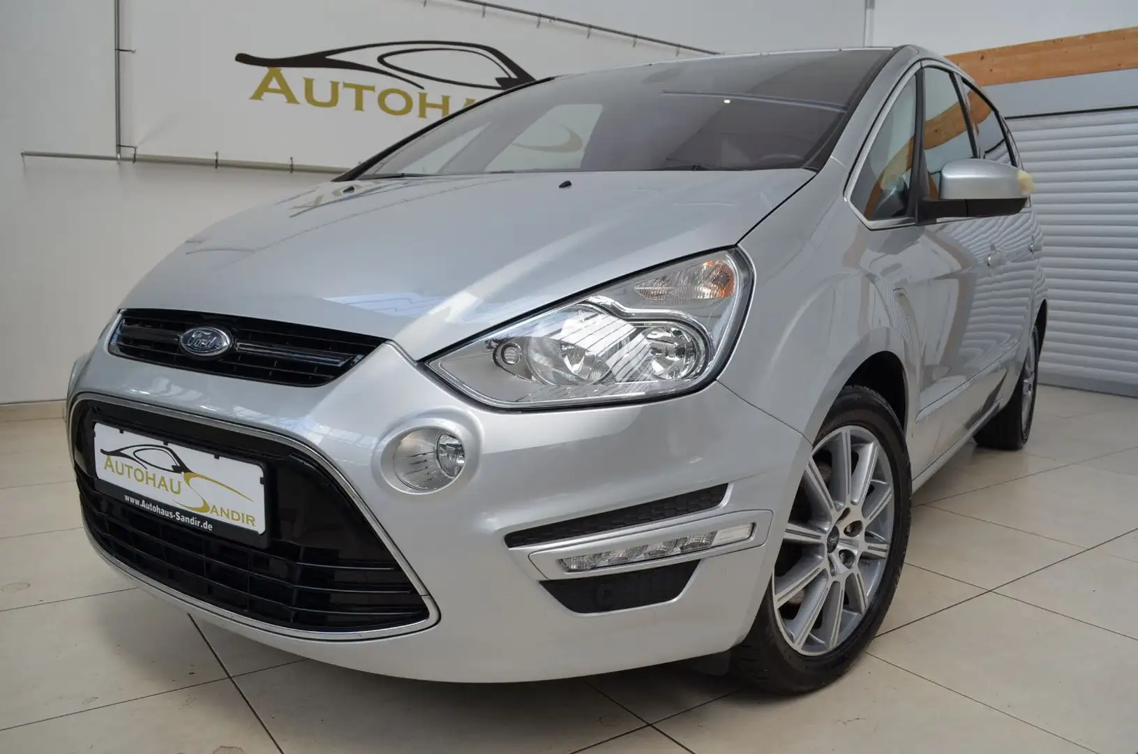 Ford S-Max 2.0 TDCi Titanium Autom. ~Klimatr.~MFL~PDC Plateado - 2