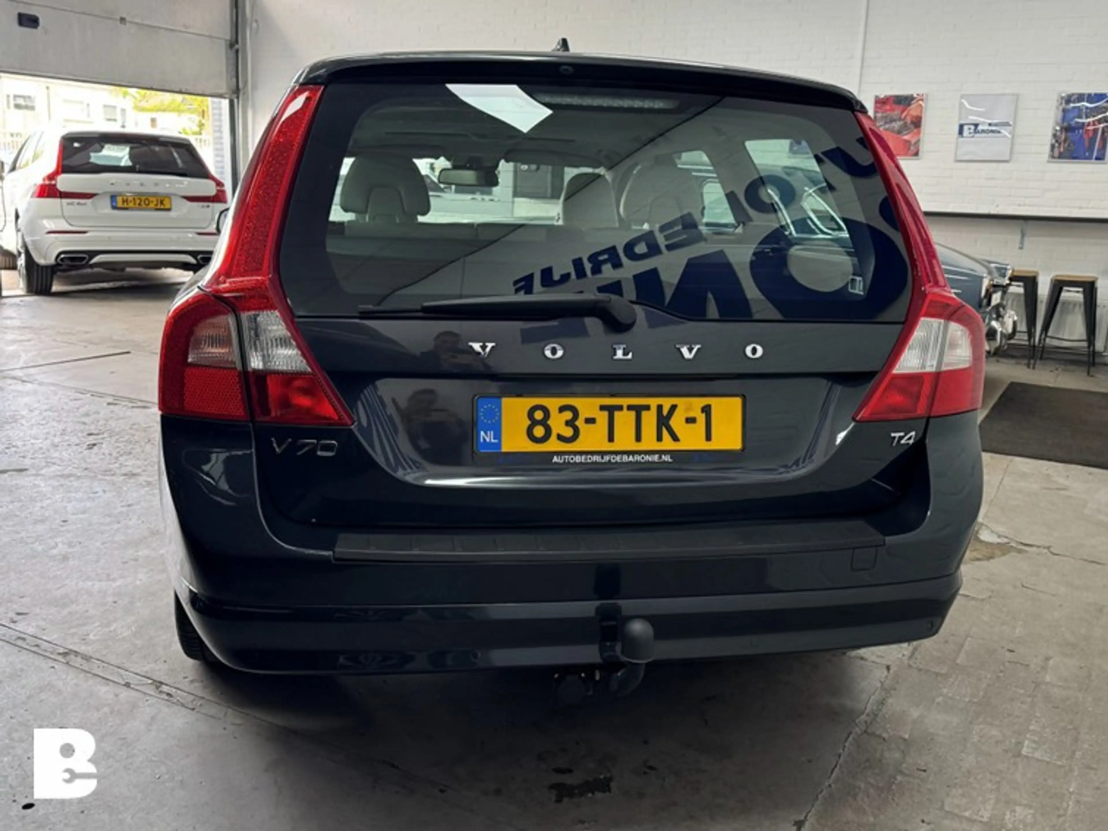 Volvo V70 1.6 T4 Limited Edition, schuifdak, gereviseerde au — photo 8