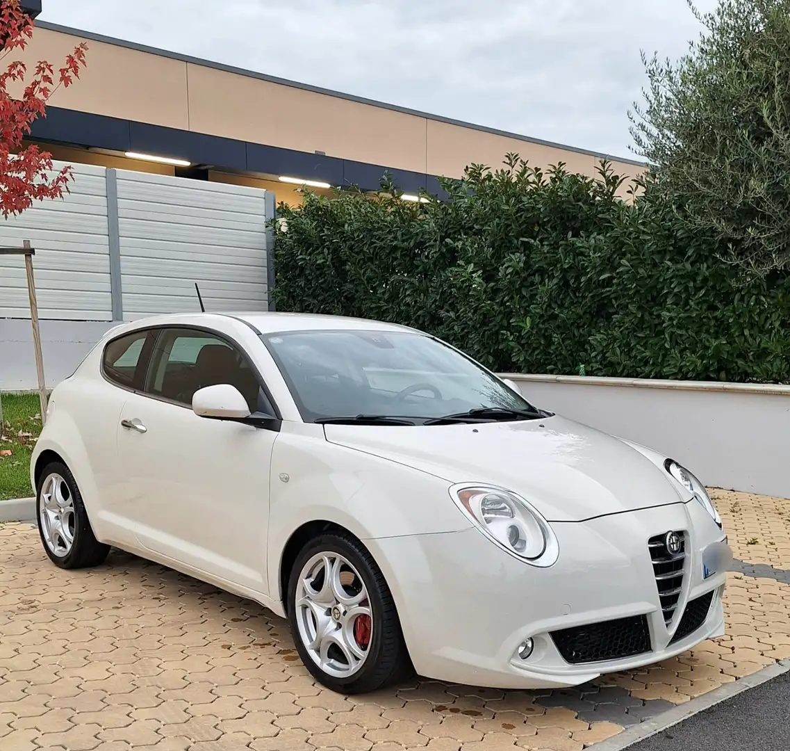 Alfa Romeo MiTo 1.4 tb Distinctive 155cv - 2