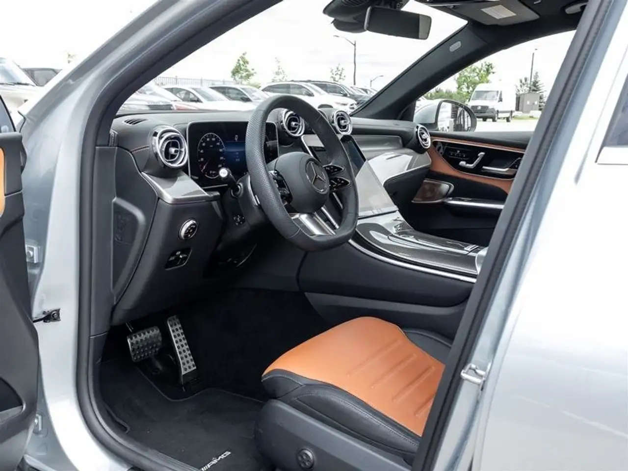 Mercedes-Benz GLC снимка Mercedes-Benz GLC