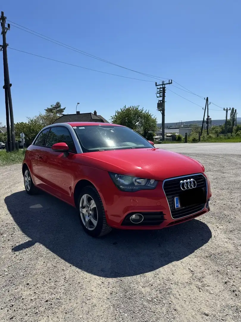 Audi A1 A1 1,2 TFSI Attraction Attraction (2010-2014) Rot - 2