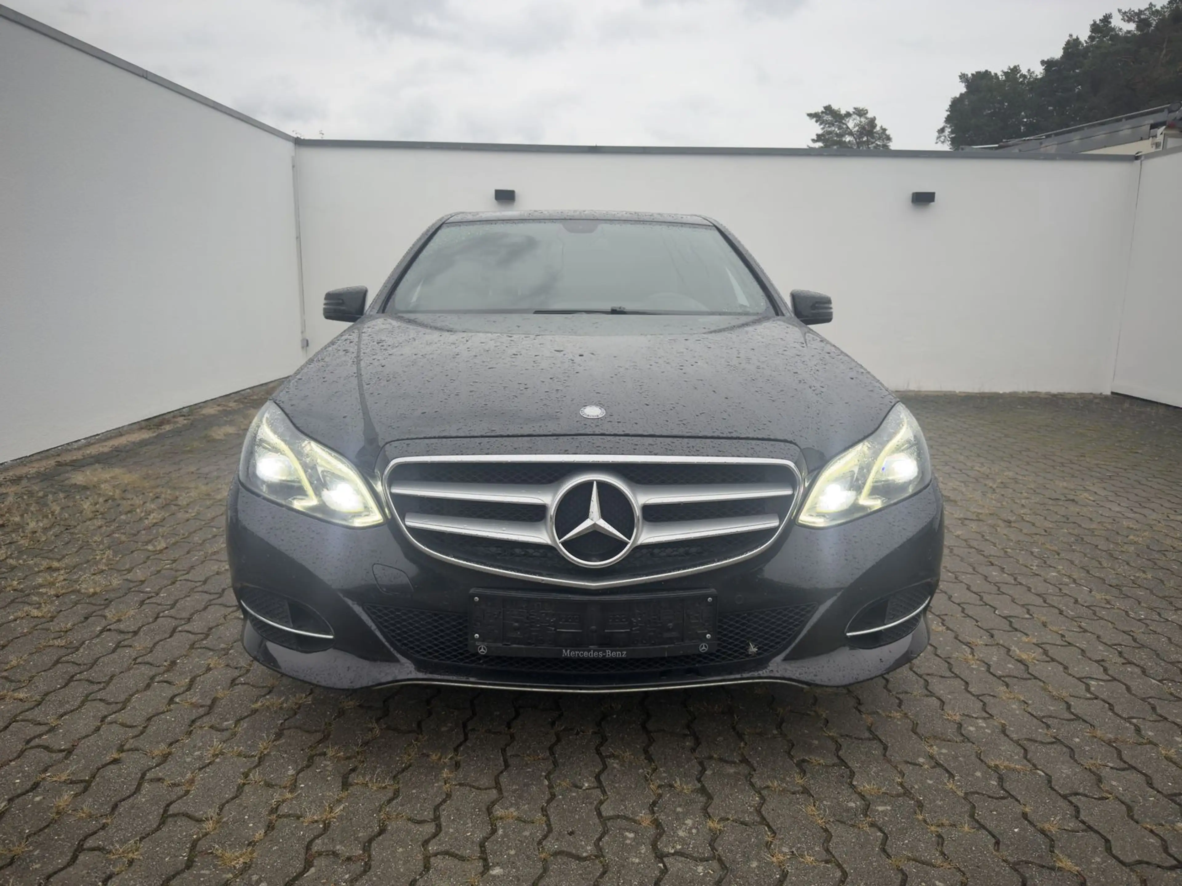 Mercedes-Benz E 200 CDI Limousine AUTOMATIK*LED*LEDER — photo 4
