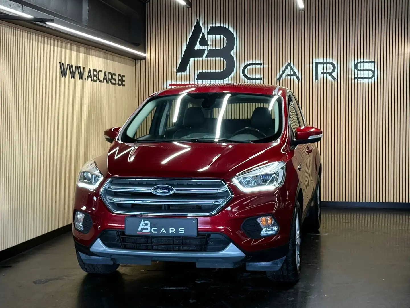 Ford Kuga 1.5 EcoBoost AWD * GARANTIE 12 MOIS * Rouge - 2
