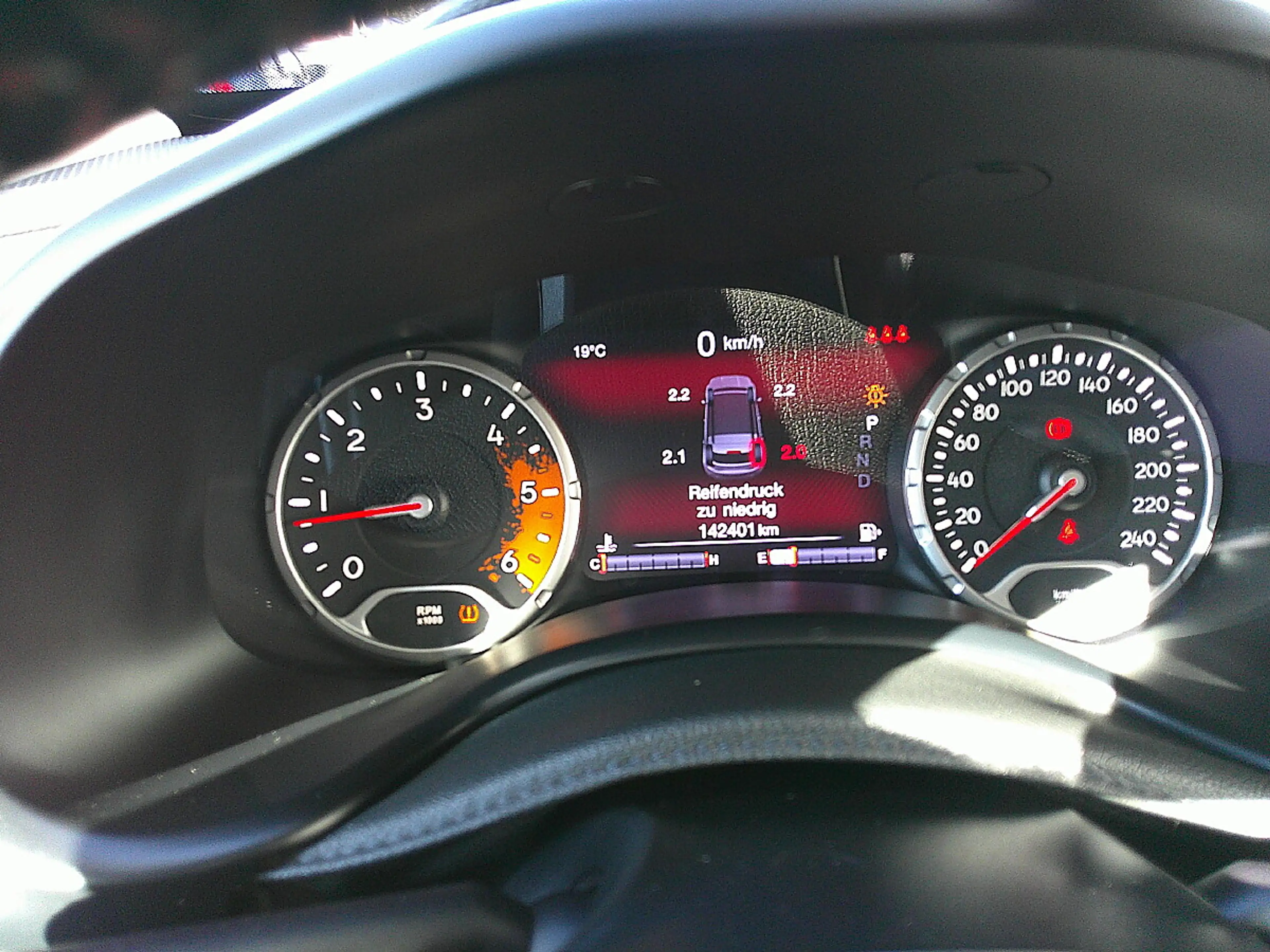 Jeep Renegade 2,0 MultiJet II 170 Trailhawk AWD Aut. — photo 11
