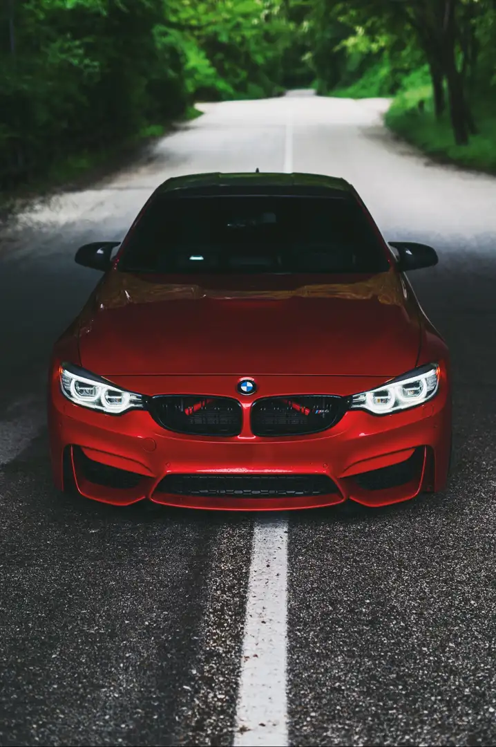 BMW M4 Coupe 3.0 dkg Rood - 2