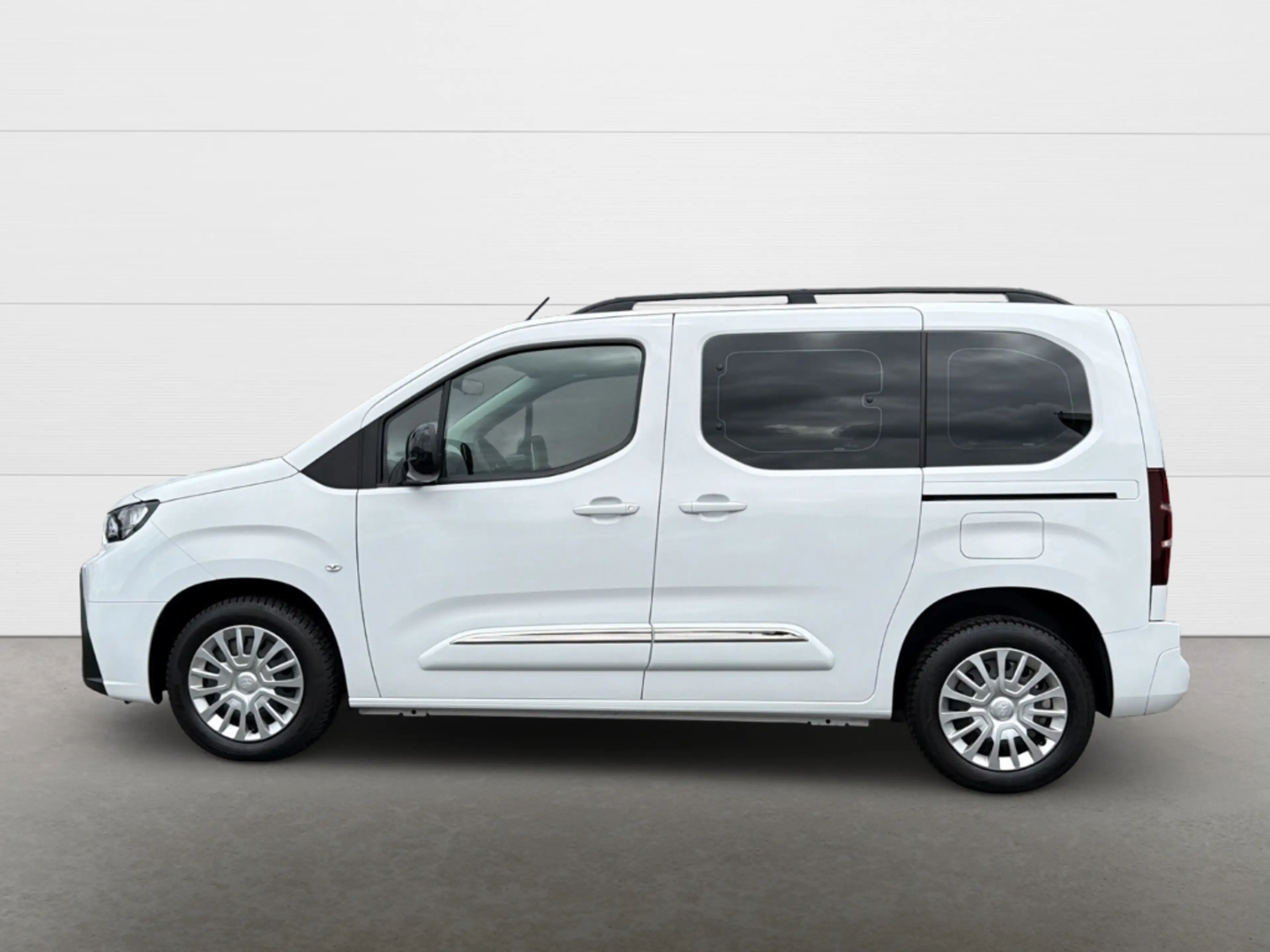Toyota Proace City L1 Combi Verso Business,Klima+Tempomat+LED+Bluetoo — photo 3