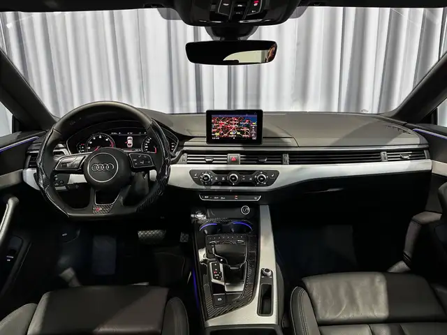 Audi A5 view 12