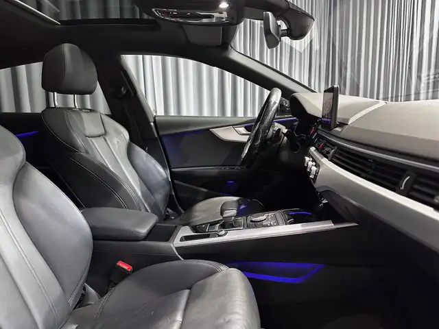 Audi A5 view 11