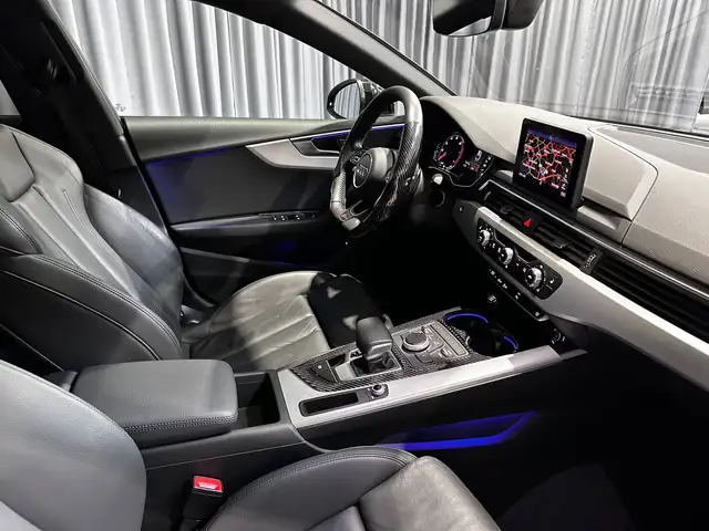 Audi A5 view 10