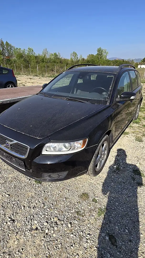 Volvo V50 1,6 D Momentum Schwarz - 1