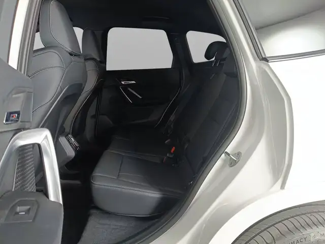BMW X1 view 9