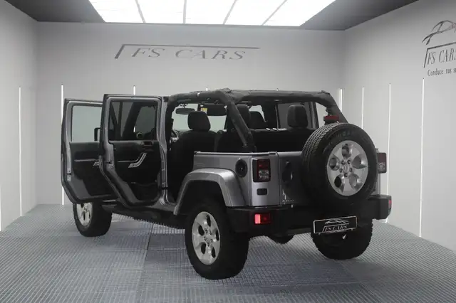 Jeep Wrangler Unlimited 2.8CRD Sahara Aut.
