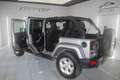 Jeep Wrangler Unlimited 2.8CRD Sahara Aut. Plateado - thumbnail 3