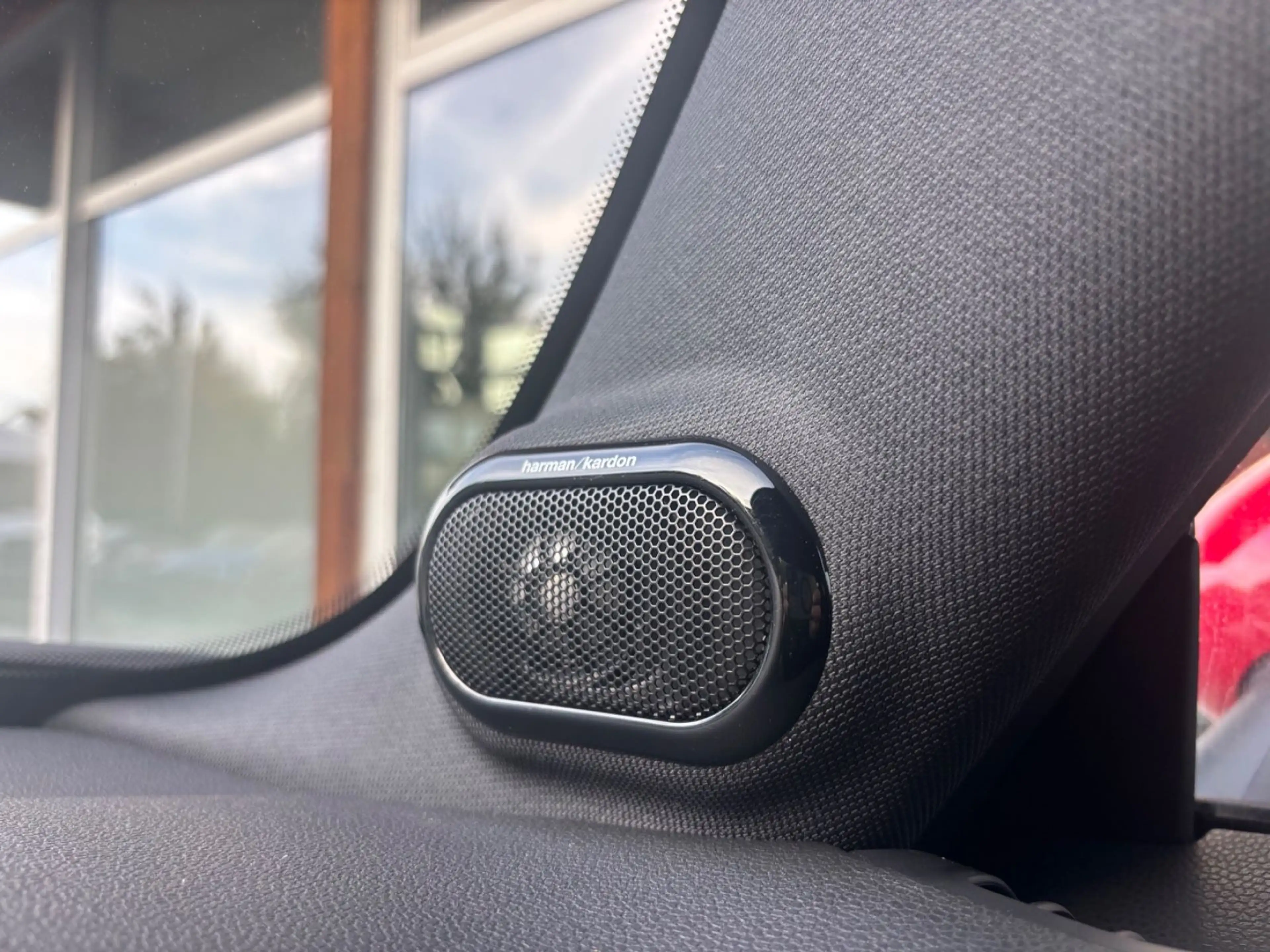 MINI John Cooper Works Head-Up Navi R-Cam — photo 13