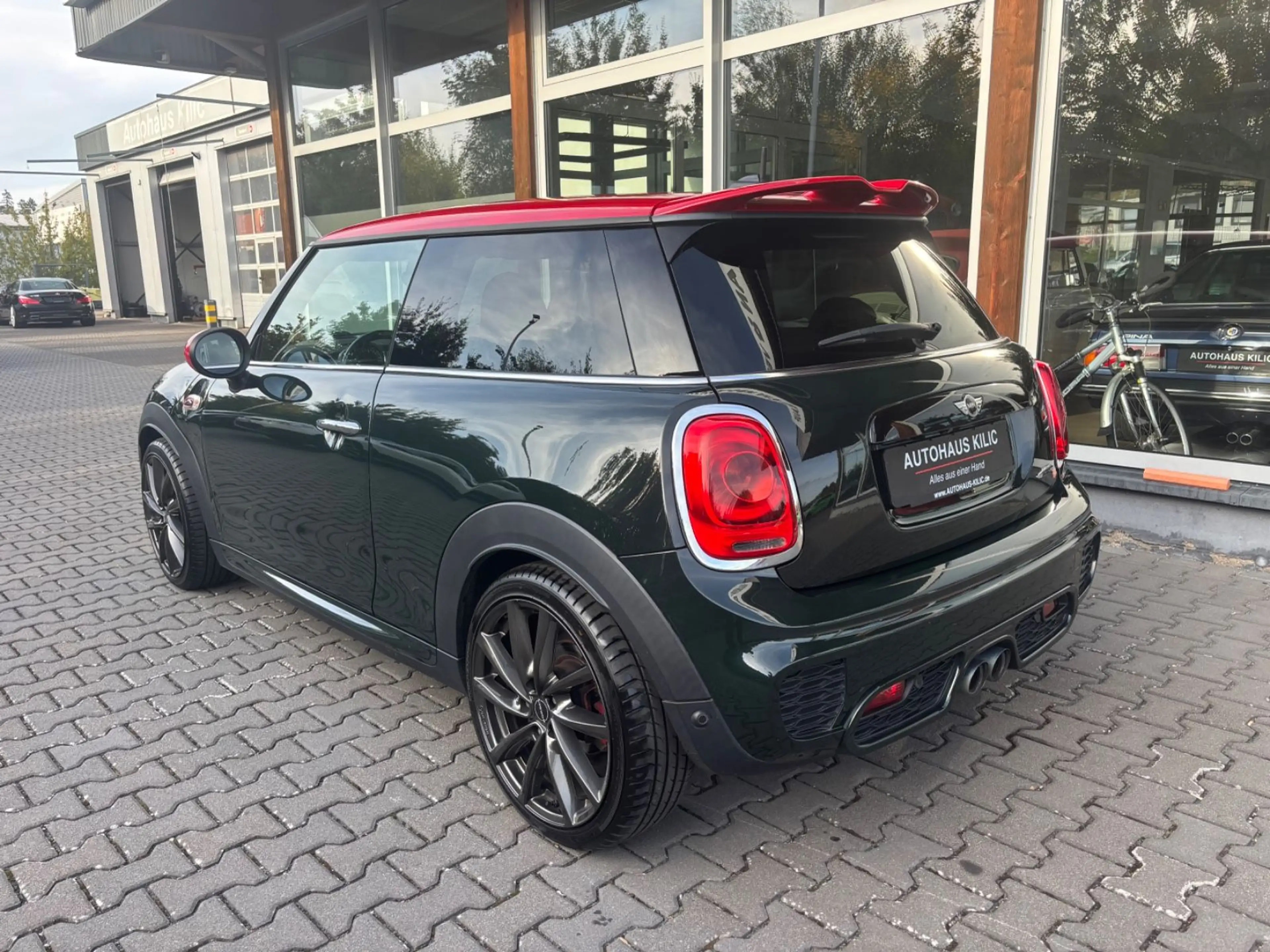 MINI John Cooper Works Head-Up Navi R-Cam — photo 3