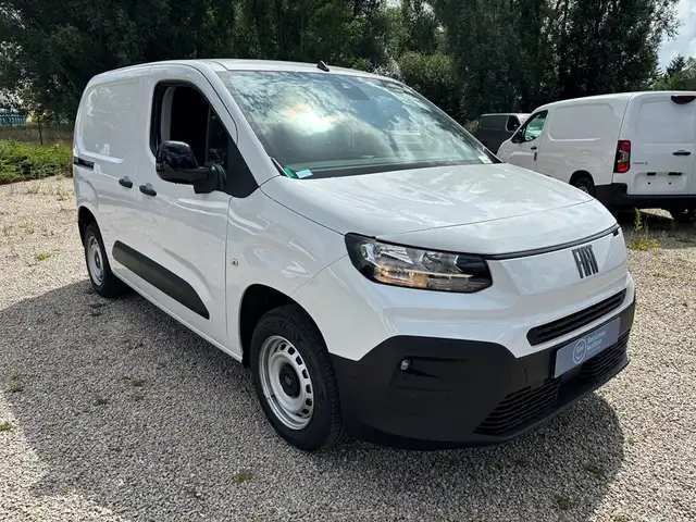 Fiat Doblo VAN L1 LIGHT 1.5 BlueHDi 100 6MT* 220 VOLT AANSLUI