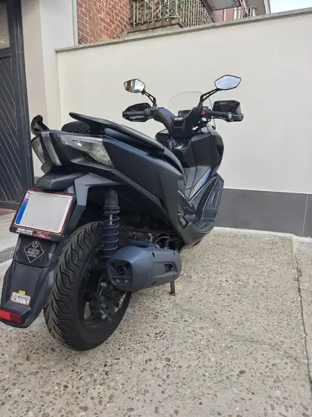 Kymco Downtown 125i - foto 3