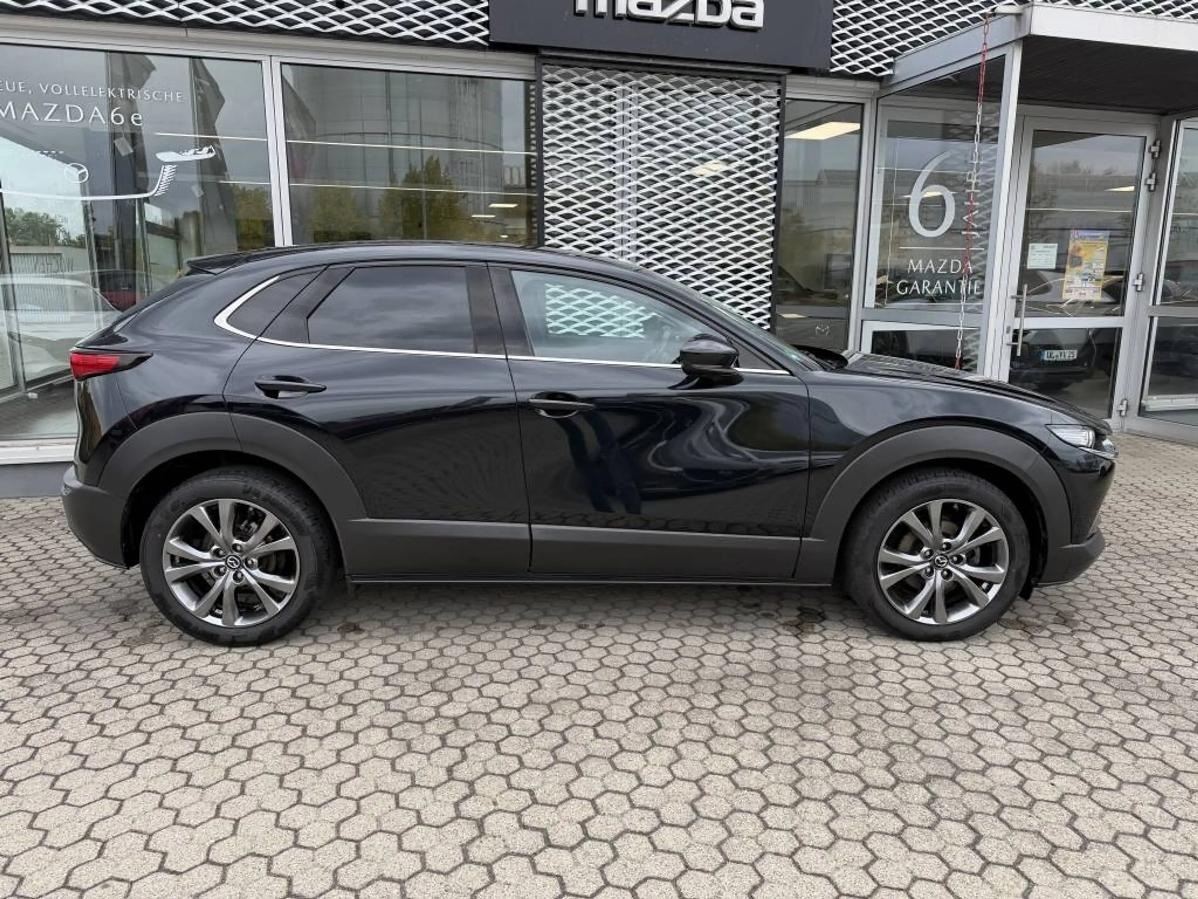 Mazda CX-30 2.0 Skyactiv-X Benziner Selection Automatik Matrix-LED Carplay Garantie — photo 3