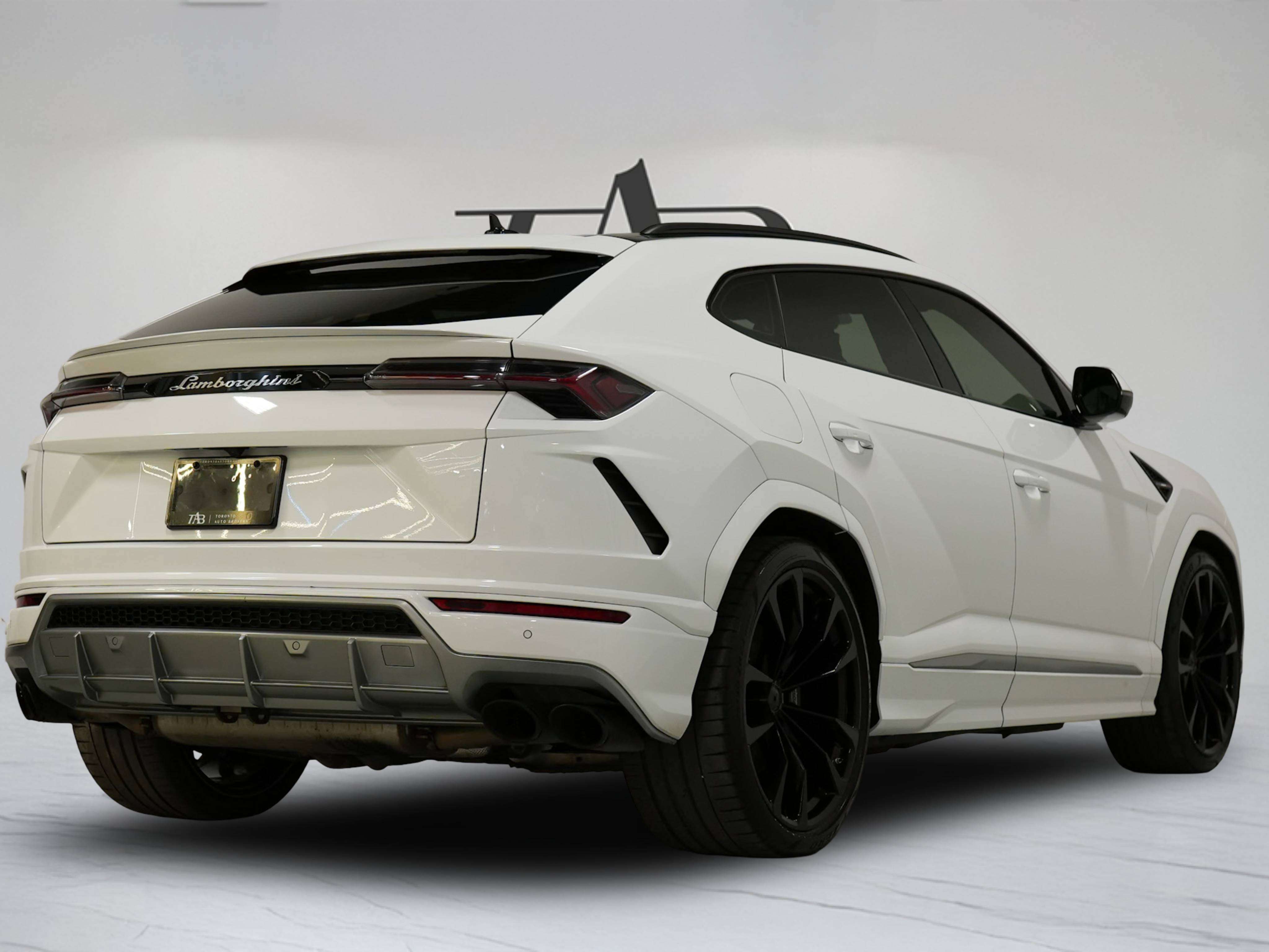 used 2020 Lamborghini Urus car, priced at $199,900