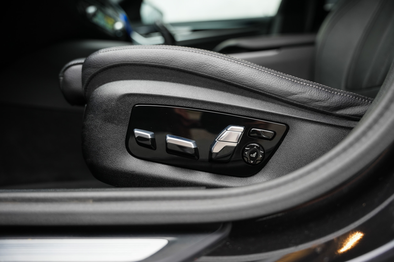 BMW 540 5-serie 540i 334 pk High Executive M-Sportpakket / — photo 14