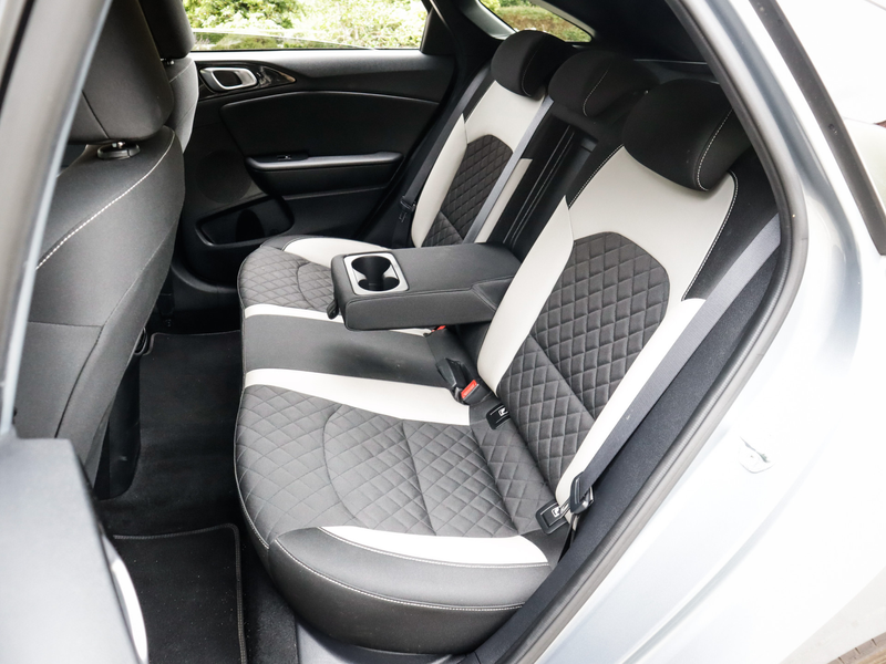 Kia ProCeed / pro_cee'd 1.5 T-GDi MHEV GT-Line Edition 1e-Eig. & Keurig-On — photo 8