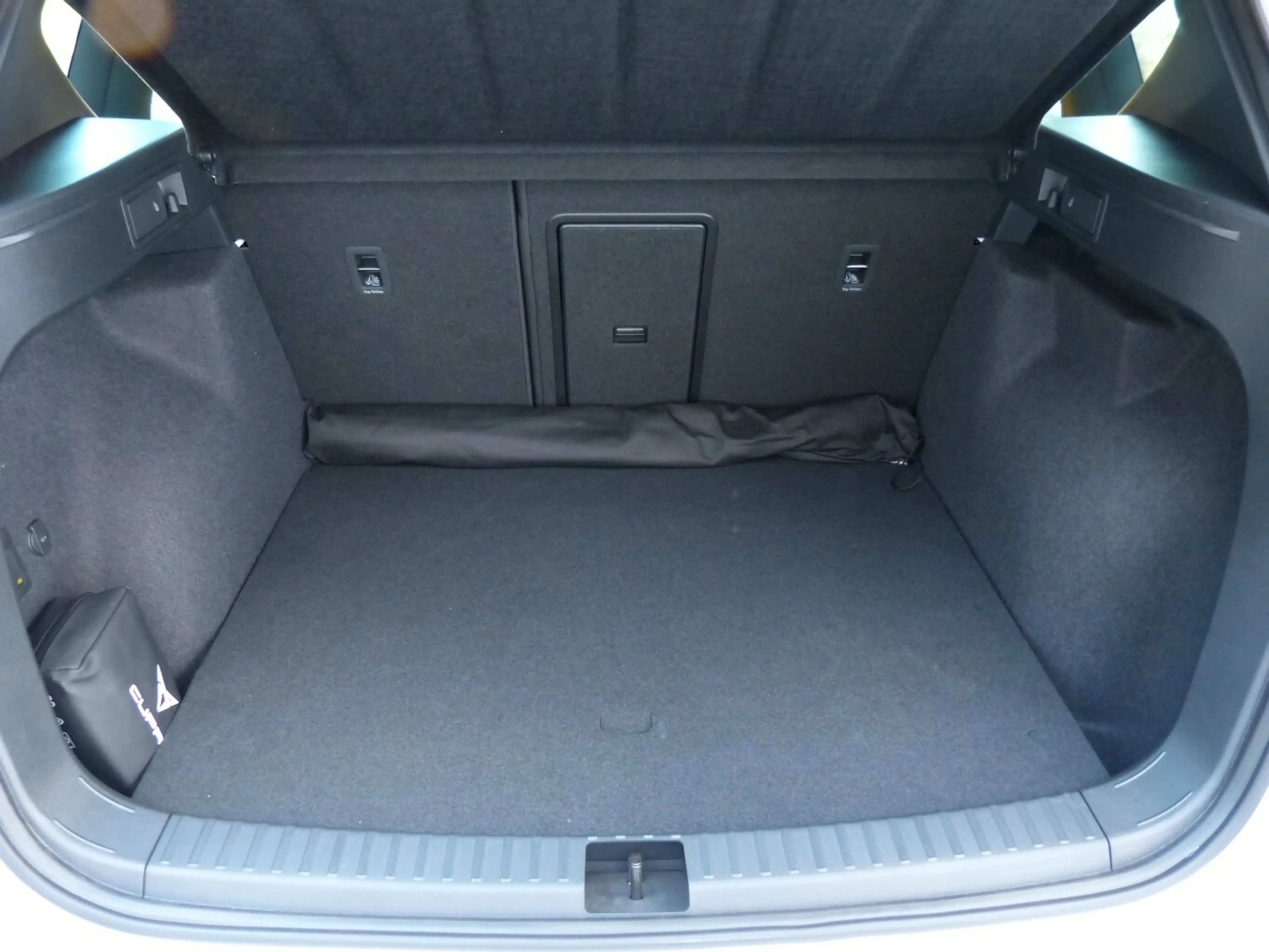 CUPRA Ateca VZ 2.0 TSI 4Drive DSG [1. HAND/AHK] — photo 14