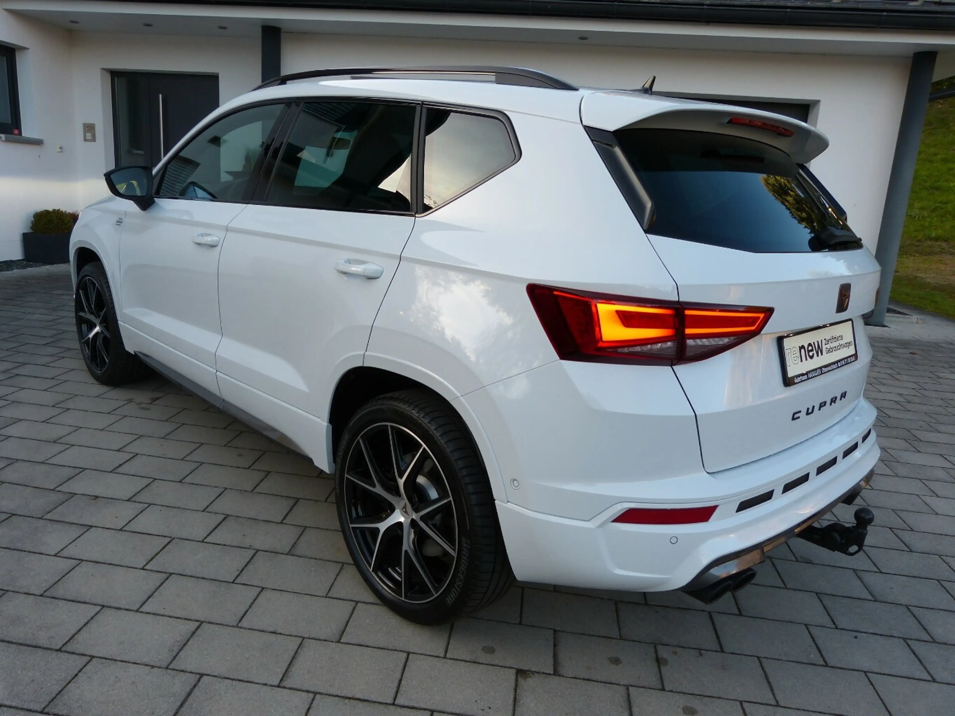 CUPRA Ateca VZ 2.0 TSI 4Drive DSG [1. HAND/AHK] — photo 2