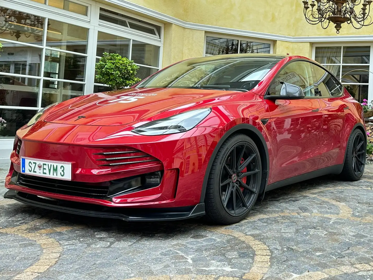 Tesla Model Y EVM Startech Edition 1of1  NP 89.044€ Червоний - 1