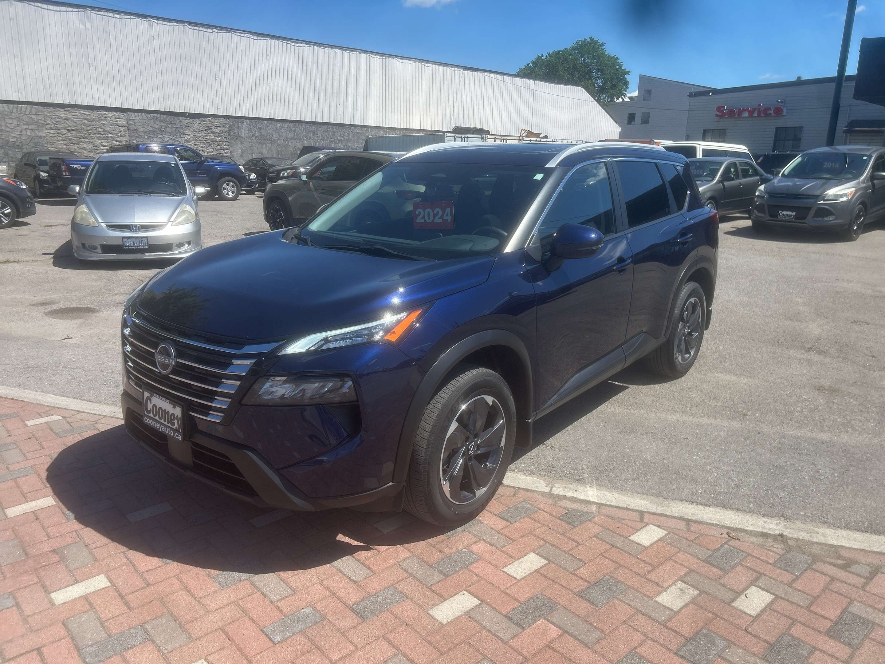 2024 Nissan Rogue SV Moonroof — снимка 1
