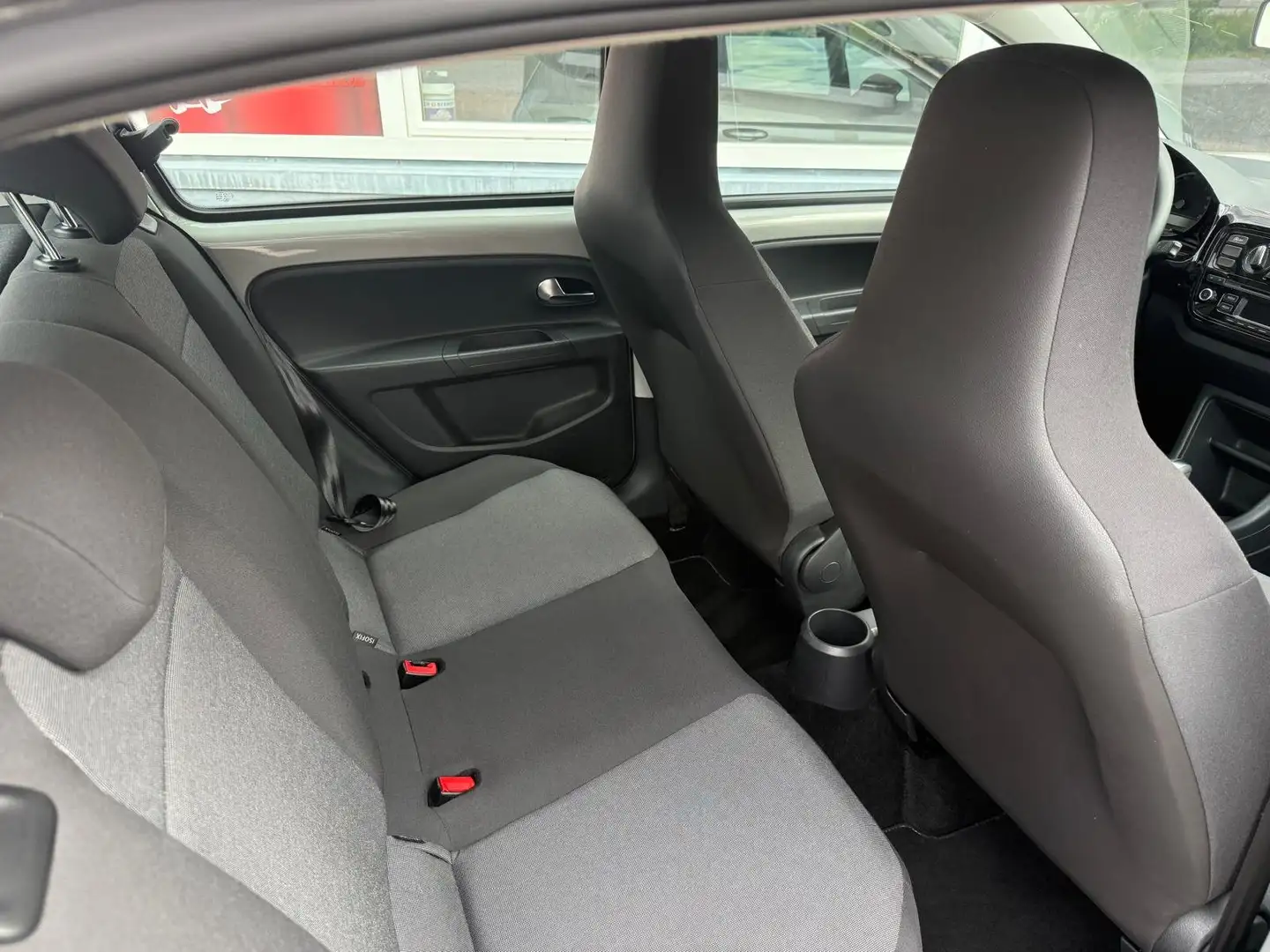 Volkswagen up! move up! BMT AUTOMATIK Grau - 2