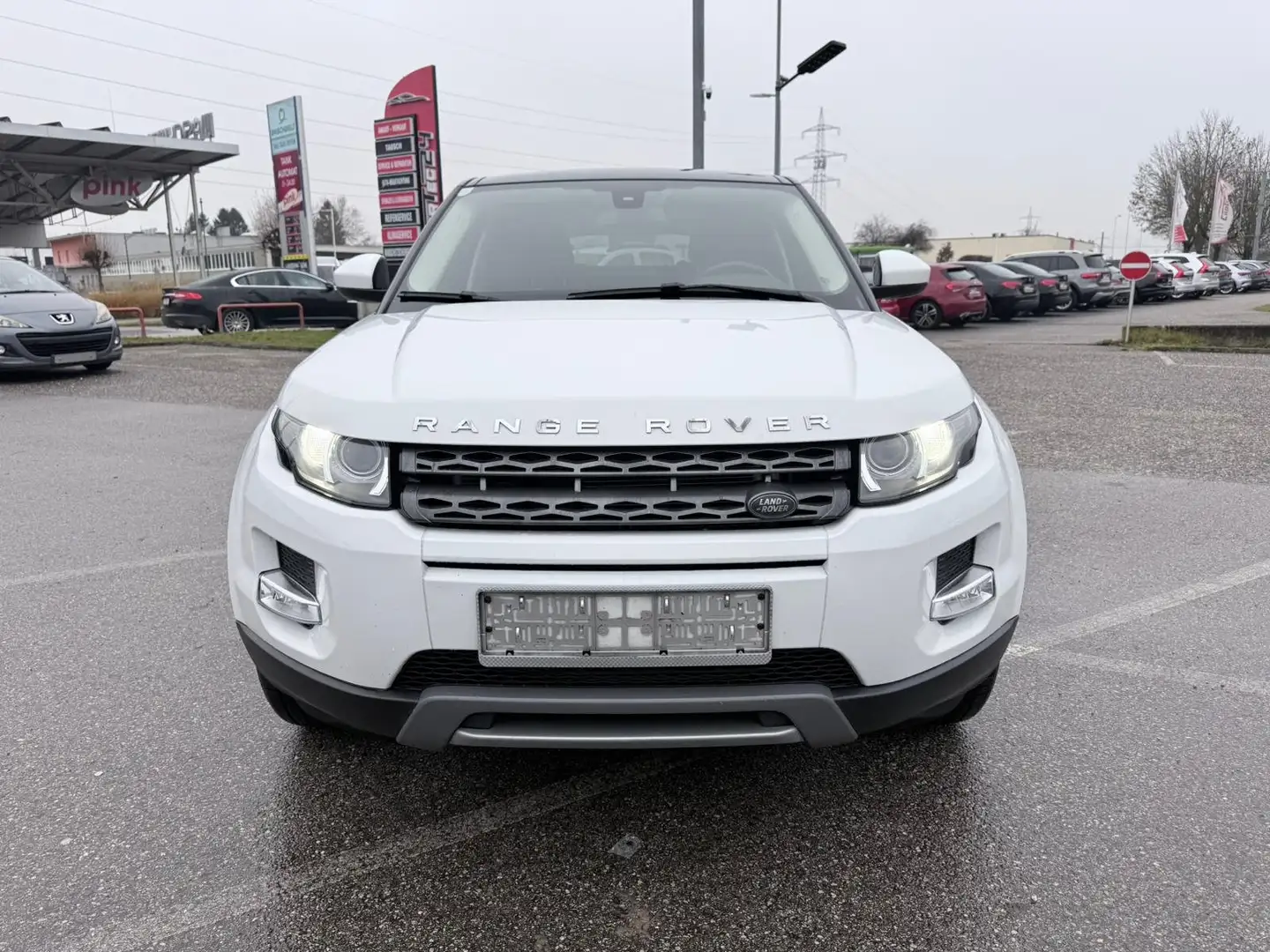 Land Rover Range Rover Evoque Pure 2,2 eD4 *Händler / Export* - 2