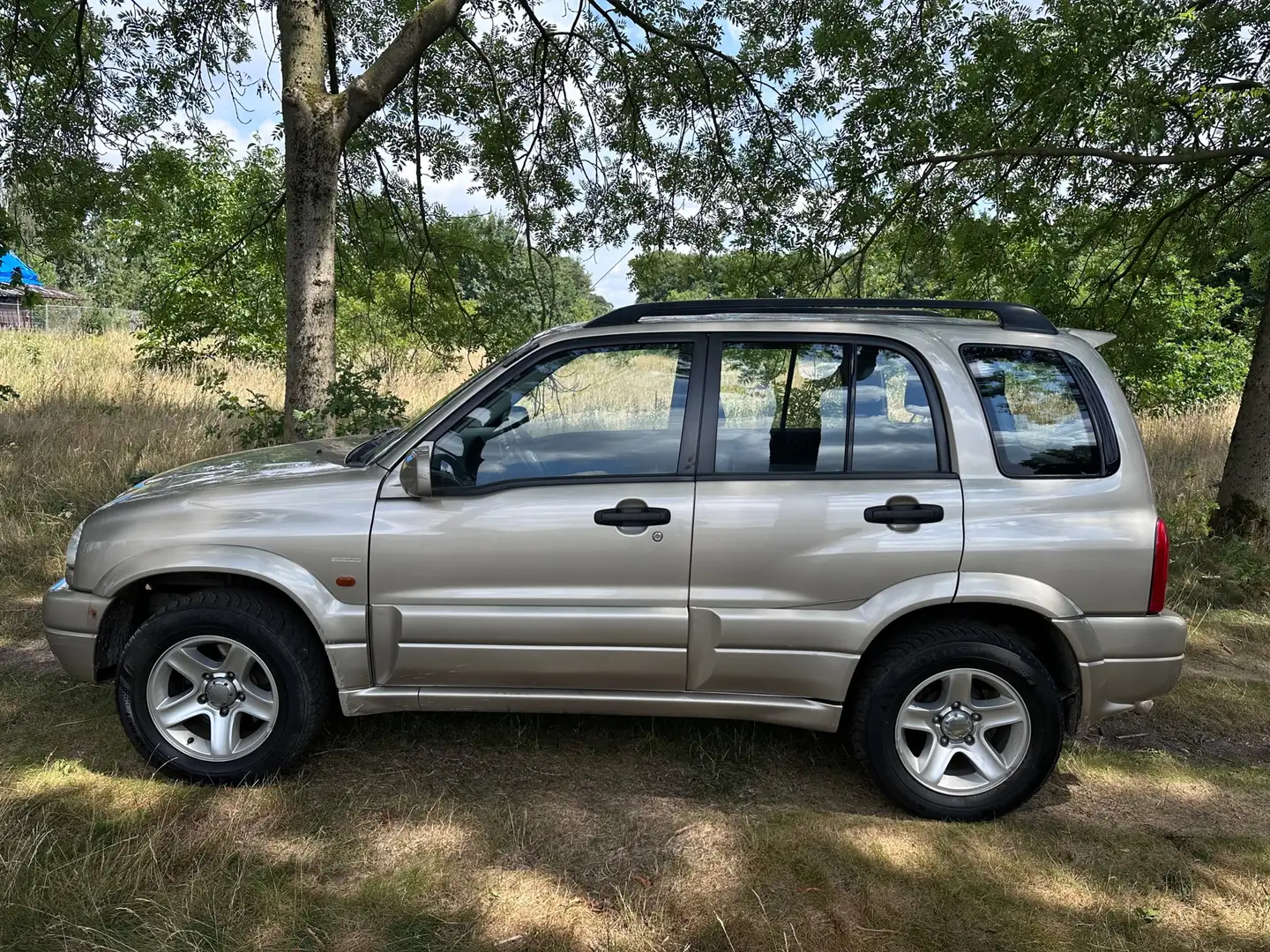 Suzuki Grand Vitara 2.0 S-Limited AUTOMAAT apk 24-12-2025 Beżowy - 2