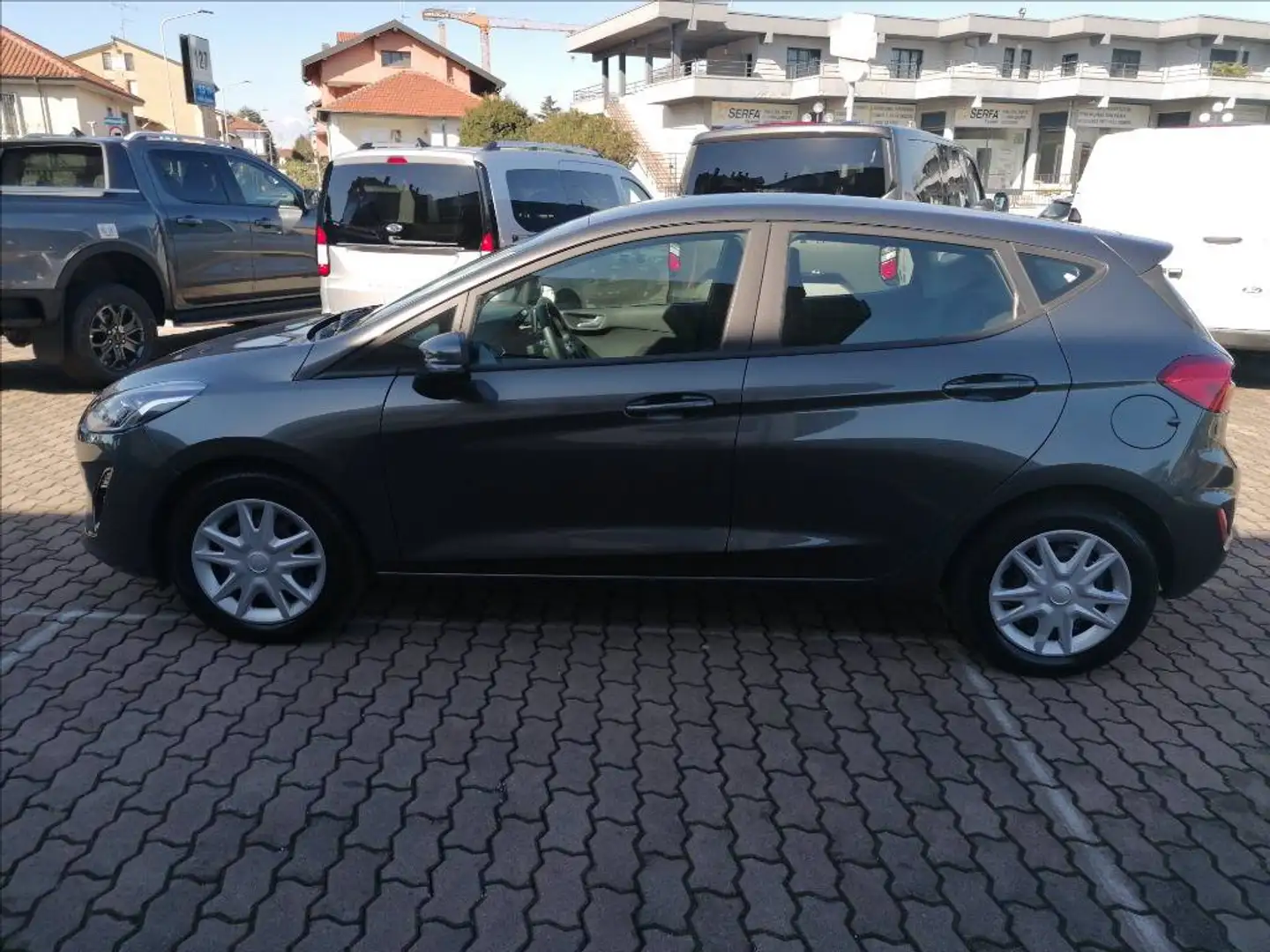 Ford Fiesta 1.1 5 porte Plus per neopatentati Grigio - 2