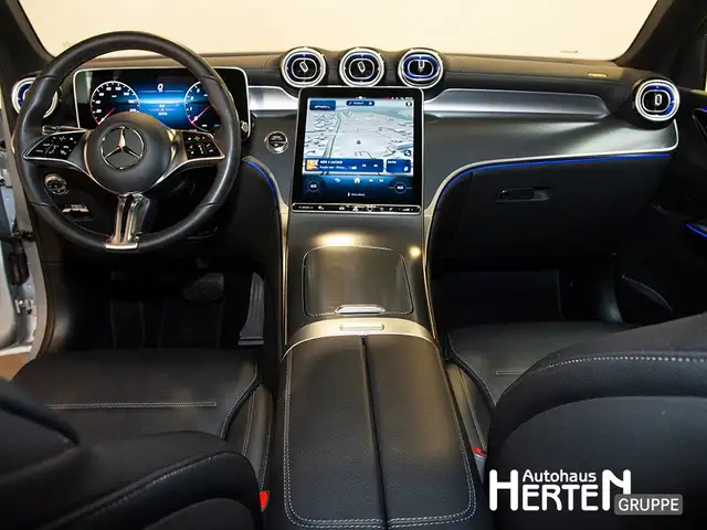 Mercedes-Benz GLC view 10