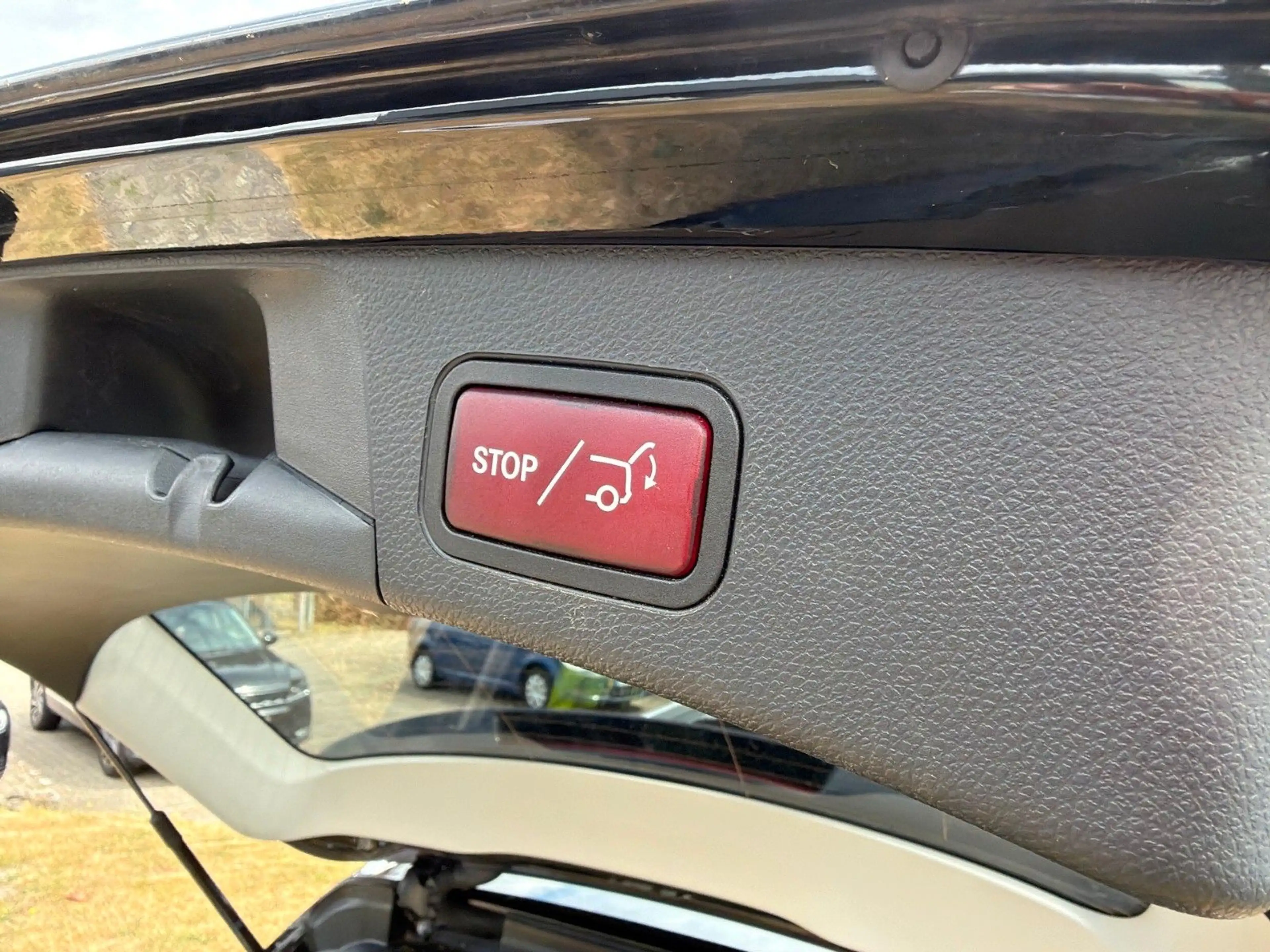 Mercedes-Benz C 200 d T Avantgarde - Burmester,ACC,Pano,LED — photo 11