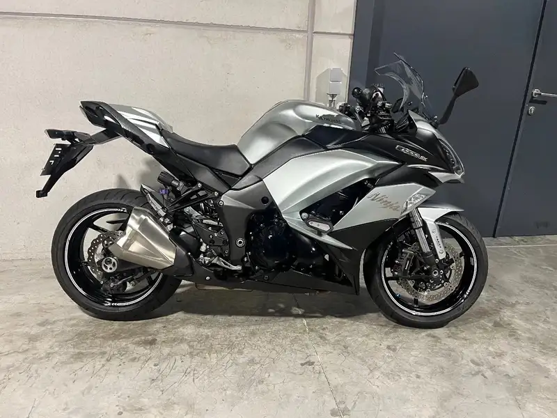 Kawasaki Z1000 SX - foto 2