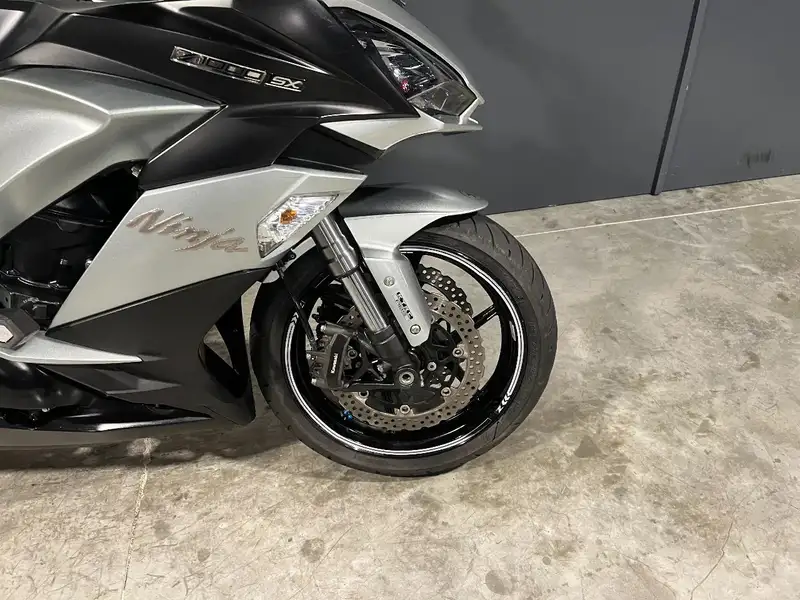 Kawasaki Z1000 SX - foto 5